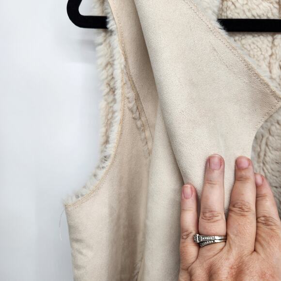 NWT Knox Rose Beige Faux Shearling Fur Waterfall Open Boho Vest Women's L - Picture 5 of 10